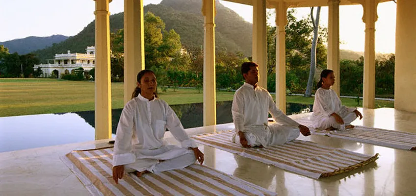 Ananda SPA йога