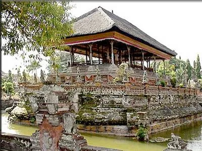 Клунгкунг