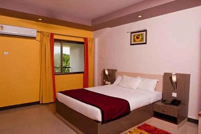 Deluxe Double Room Deluxe Double Room