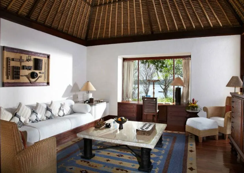 Royal Ocean Villa Royal Ocean Villa