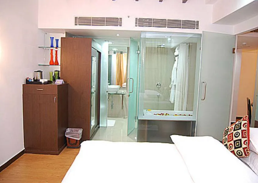 Empire Suite Empire Suite