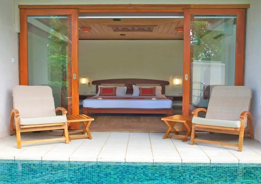Grand Deluxe with pool (с бассейном) Grand Deluxe with pool (с бассейном)