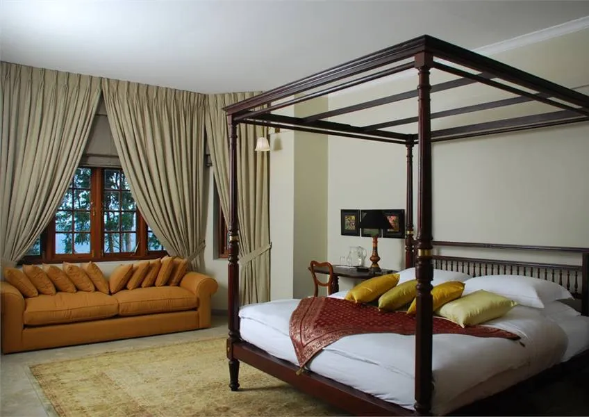 Deluxe Rooms Deluxe Rooms