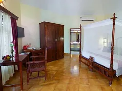 Room with AC