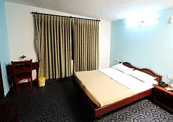 Corner House Small