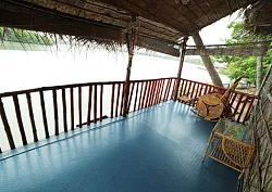 Coconut Hut