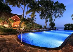 Kerala house with pool