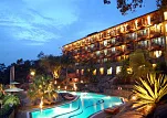 Oak Ray Regency Hotel