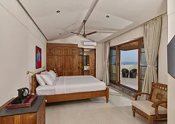 Penthouse Suite
