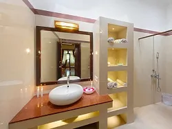 Room with AC