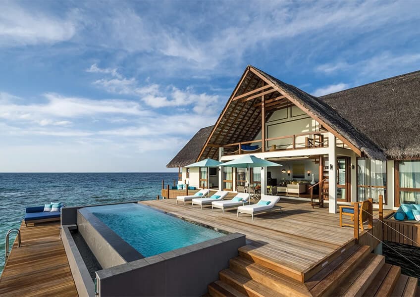 Four Seasons Resort Maldives at Landaa Giraavaru: новый взгляд на водные виллы с бассейнами Four Seasons Resort Maldives at Landaa Giraavaru: новый взгляд на водные виллы с бассейнами