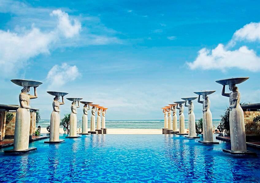 Половина отпуска – бесплатно от отеля «MULIA RESORT 5*» Половина отпуска – бесплатно от отеля «MULIA RESORT 5*»